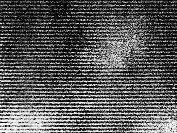 Phụ kiện kính hiển vi điện tử SEM, TEM. Mẫu lưới đồng phthalocyanine đường kính 3.05mm, có các khoảng trống 1.0nm, dùng để kiểm tra kính hiển vi điện tử