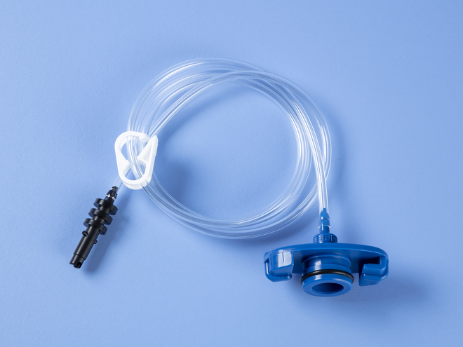 Bộ đầu nối ống xi lanh bơm keo bằng nhựa acetal tích hợp dây dẫn khí nén bằng nhựa mạ màu xanh dương, dùng cho máy phân phối keo tự động công nghiệp, dung tích 30/55cc x chiều dài dây 1.8m, hiệu: Nordson EFD Optimum