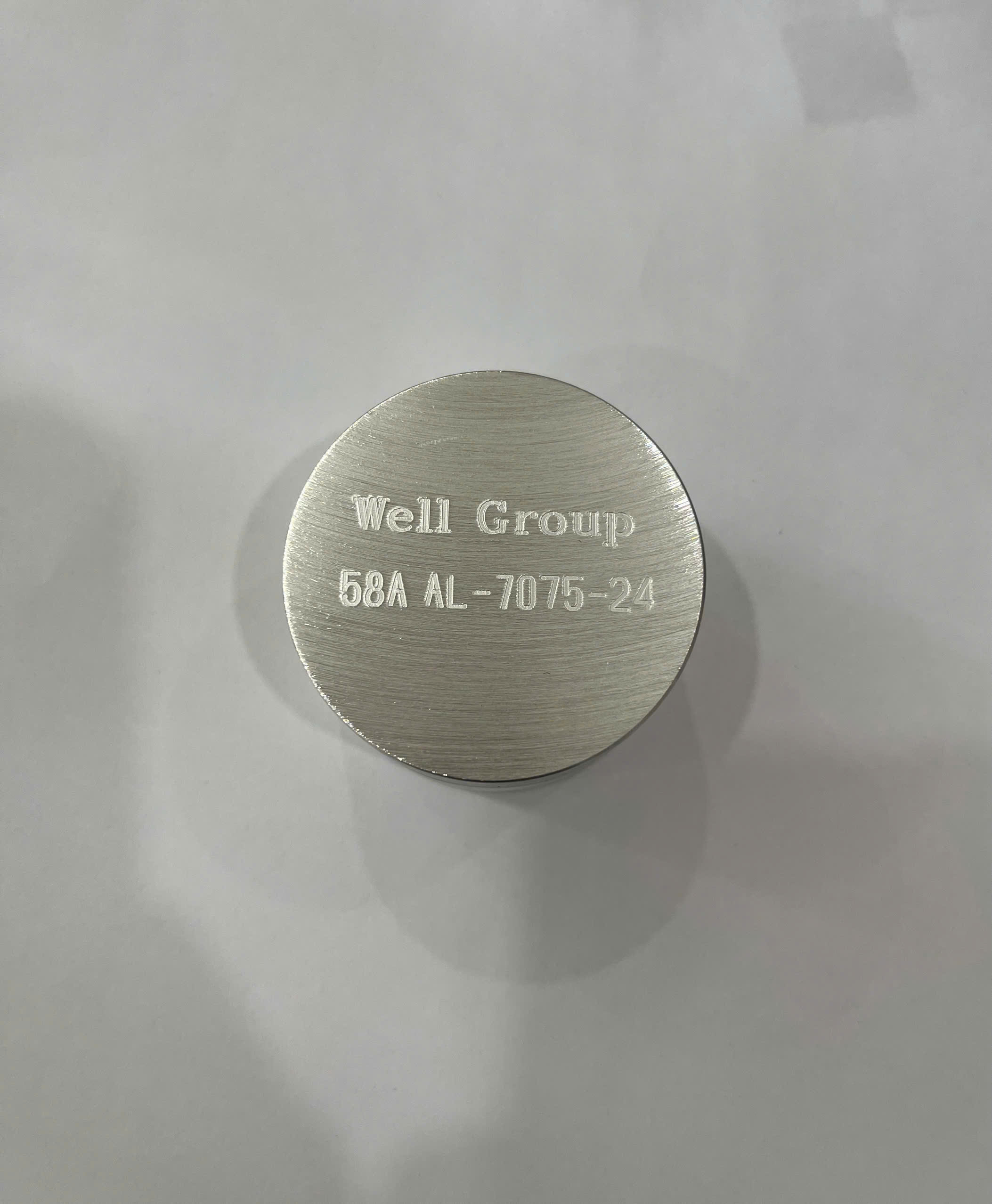 Mẫu chuẩn đối chứng CRM cho mác hợp kim nhôm 7075, hãng Well Groub. Mã hàng: 58A AL-7075-24